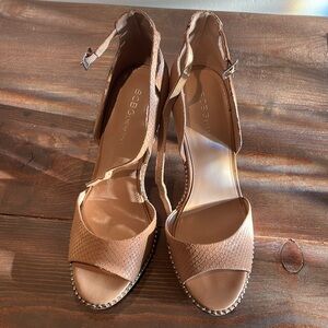 BCBGeneration Camel studded heels - Women’s Size 8.5